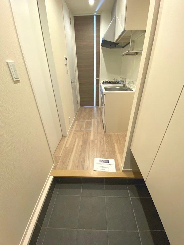 SUZUKAN RESIDENCE　下北沢（スズカンレジデンス） 玄関