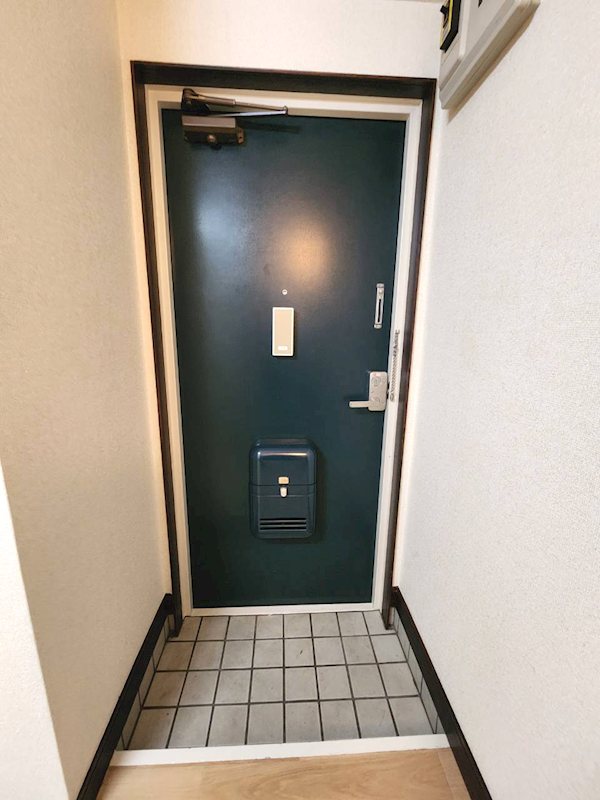 グリーンプラザ 玄関