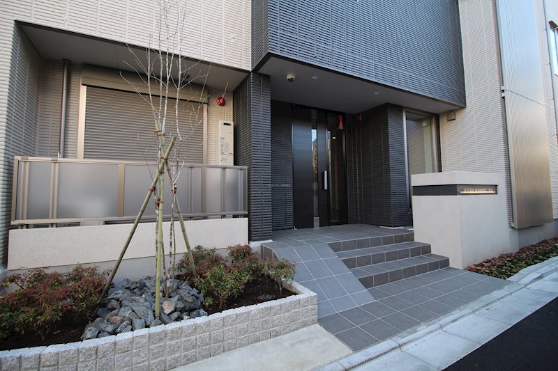 SUZUKAN RESIDENCE　下北沢（スズカンレジデンス） エントランス