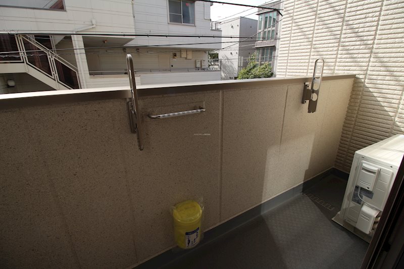 SUZUKAN RESIDENCE　下北沢（スズカンレジデンス） ベランダ