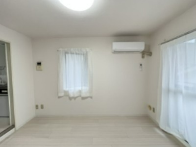 プラティーク町屋 リビング