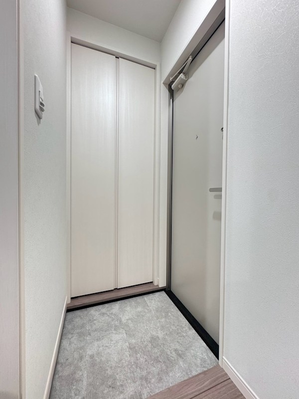 Maison M K 玄関