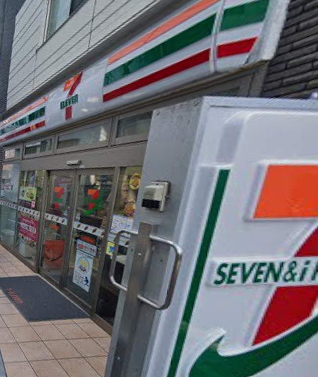 ヒューゲルハイム三軒茶屋 コンビニ