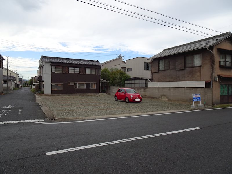 水島西弥生町駐車場【全8台】 リビング