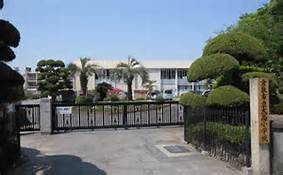 エルホワイト 小学校