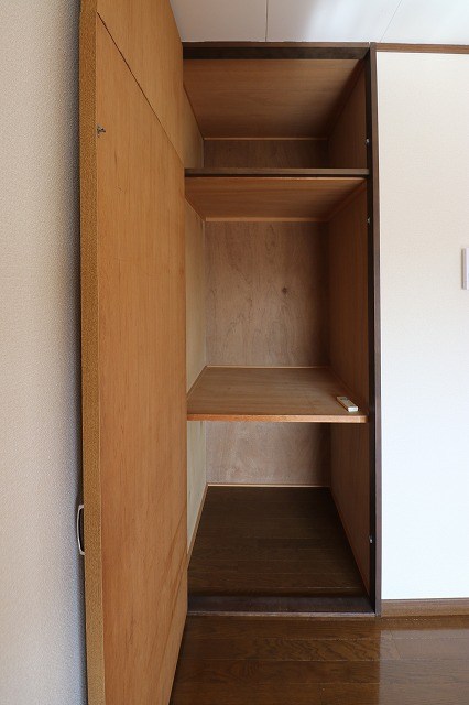 カルチェラタン  収納
