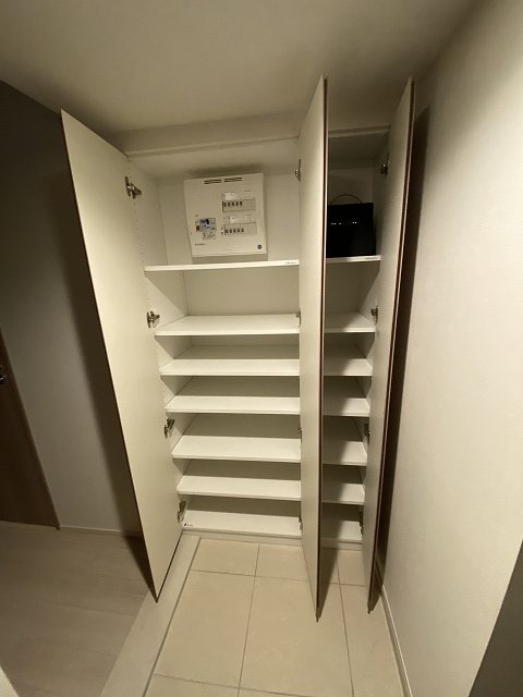 オープンレジデンシア久屋大通 THE COURT 収納