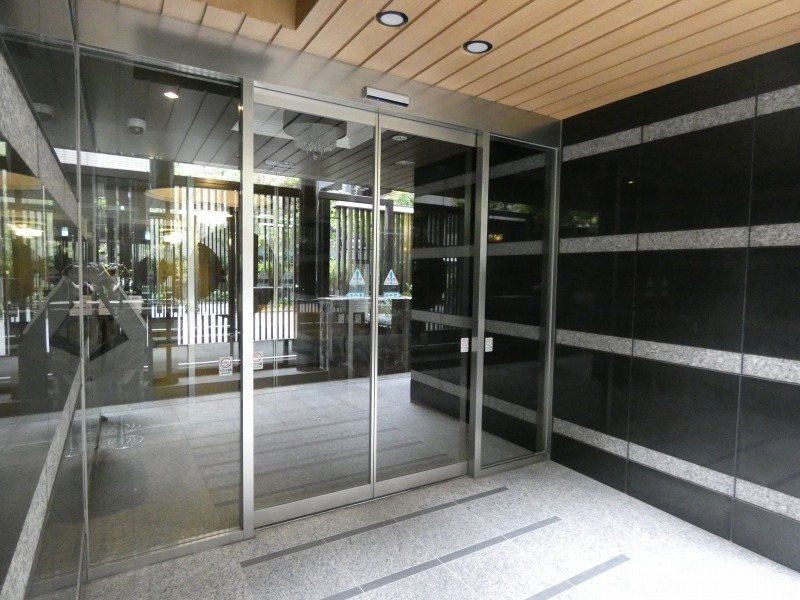 CONOE赤坂丹後町 エントランス