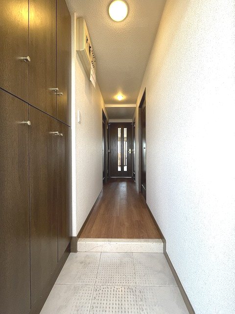 埼玉県新座市野火止３丁目 玄関