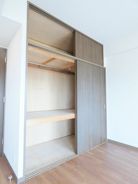 埼玉県新座市野火止３丁目 収納