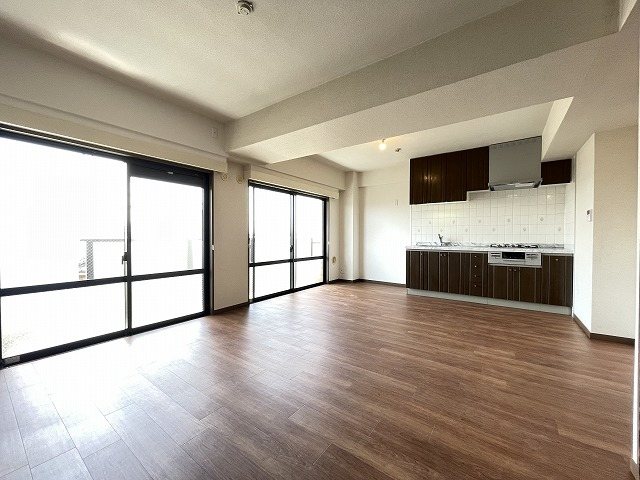 埼玉県新座市野火止３丁目 リビング