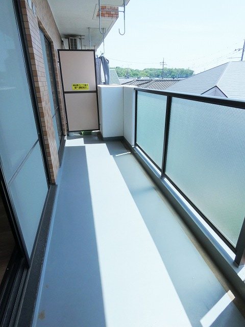 埼玉県新座市野火止３丁目 ベランダ