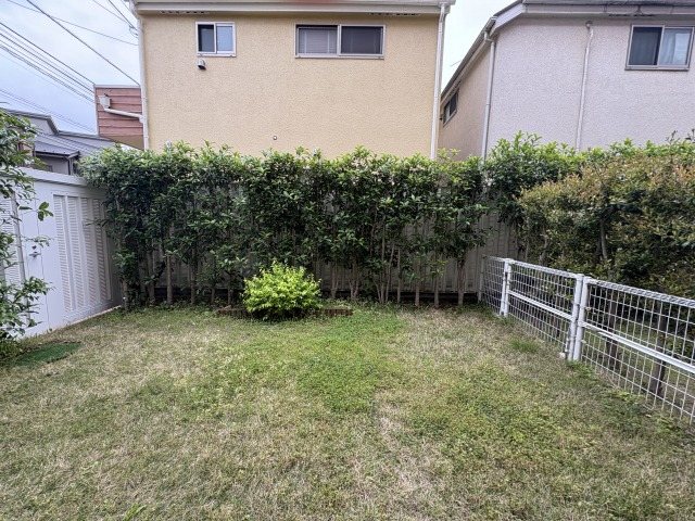 サンフル富士見ヶ丘シティハウス 庭