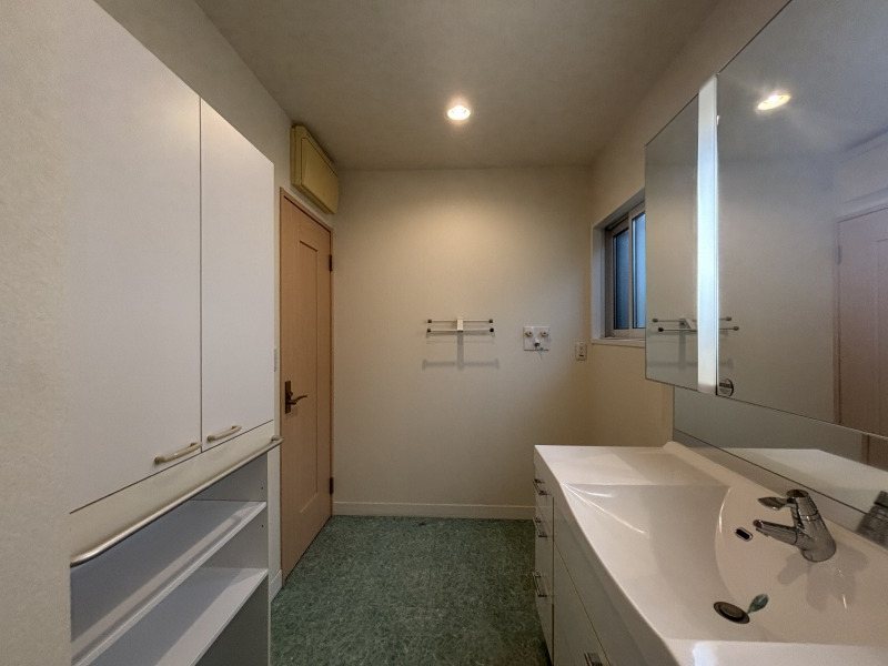 港北区篠原台町戸建 洗面所