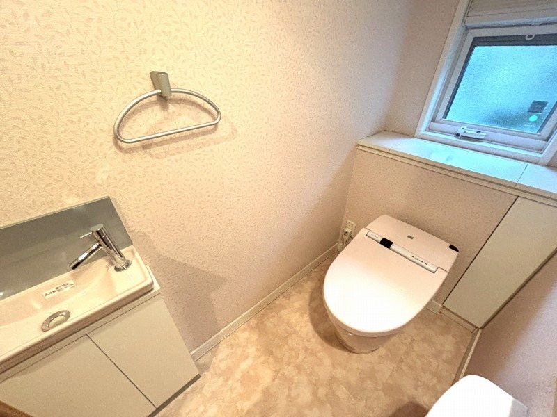 港北区篠原台町戸建 トイレ