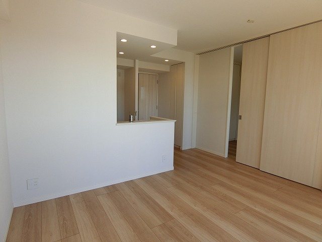 エクセレントシティ千葉県庁前 リビング