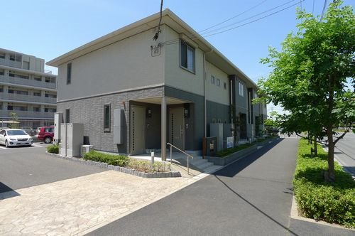 シュウフロンティア 外観