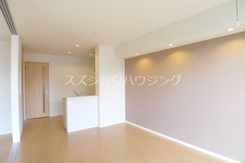 ノースサバービア リビング