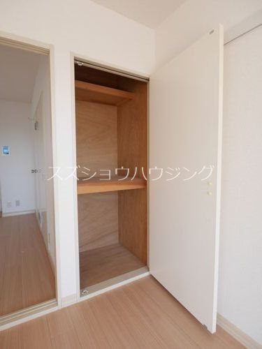 コーポ鈴木 収納