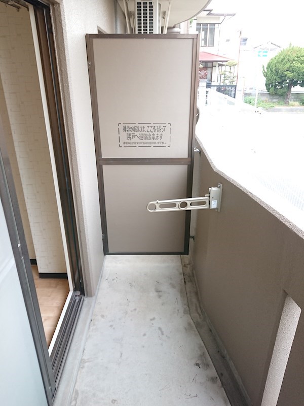 吉川美昌樹マンション ベランダ