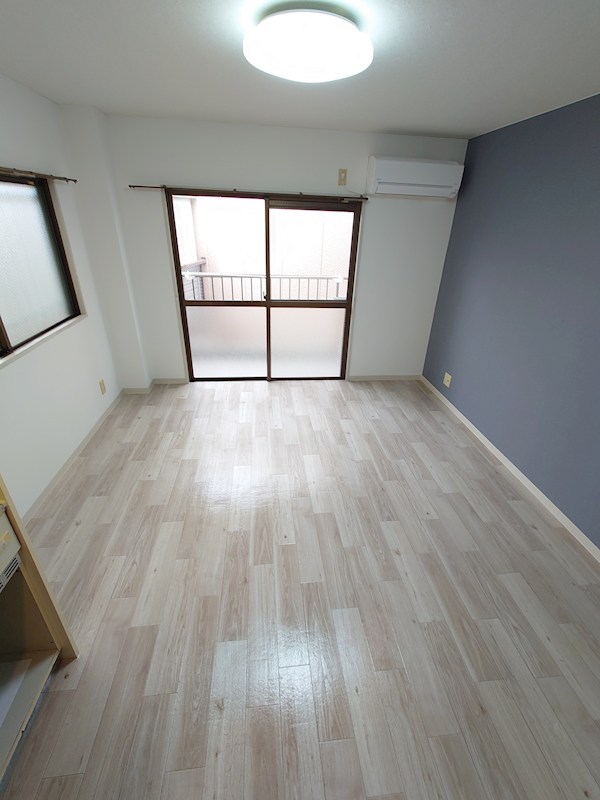 アトラス水島ビル リビング