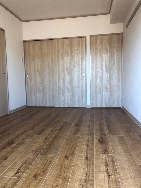 エスト深井 ベッドルーム