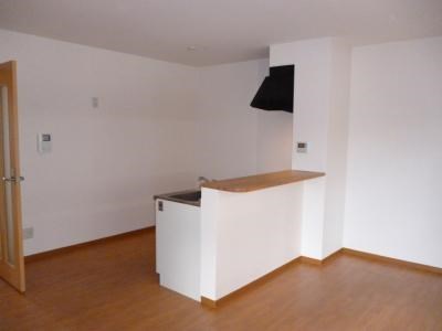 セレナ長池 リビング