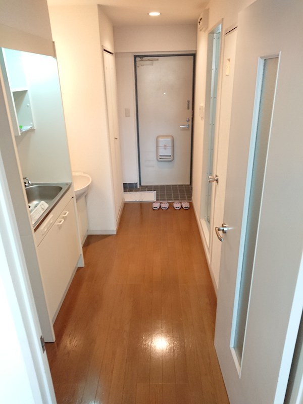 ピュアコーポなかもず 玄関