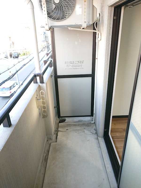 ピュアコーポなかもず ベランダ