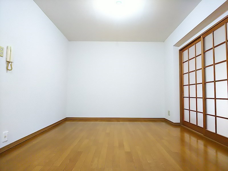 グローリアス金岡A棟 リビング