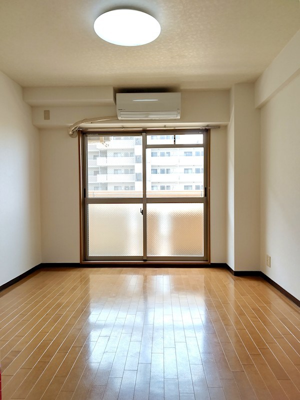 COURT　AREST（コートアレスト） リビング