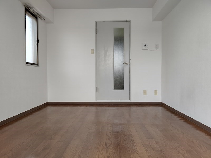 ロイヤルカーサⅡ ベッドルーム