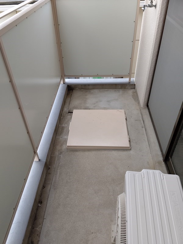 ロイヤルカーサⅡ ベランダ