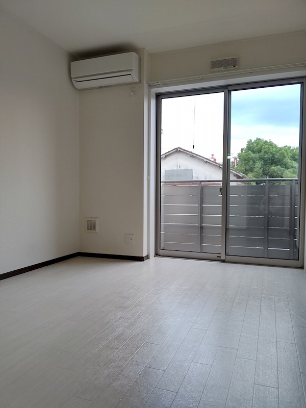 ドエル リビング