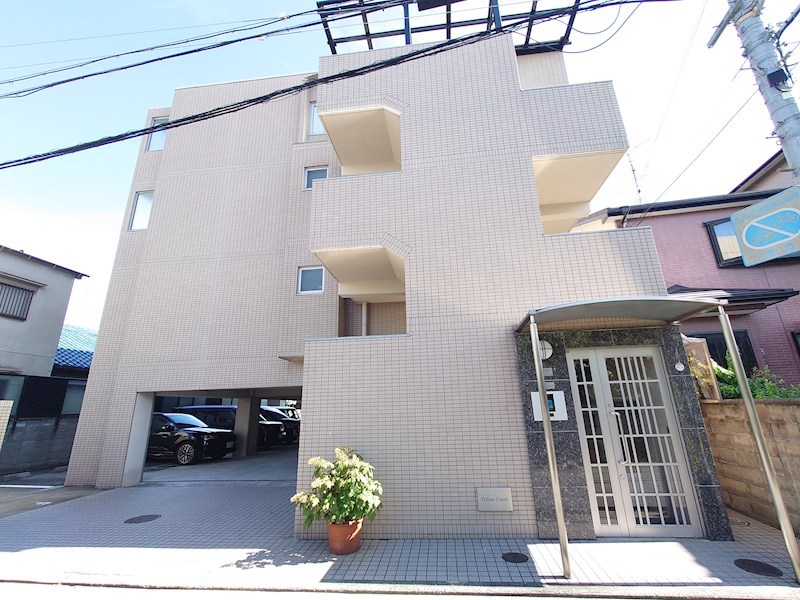 トライトンコート 外観