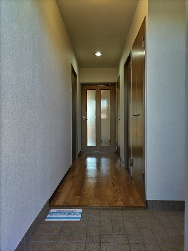 フラワーコート梅北 玄関