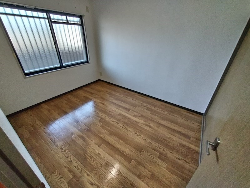 フラワーコート梅北 ベッドルーム