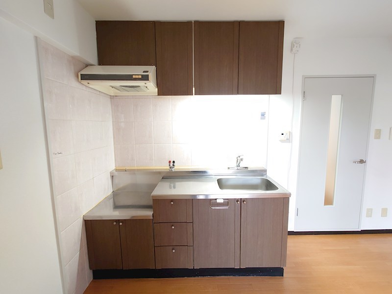 真田マンション キッチン