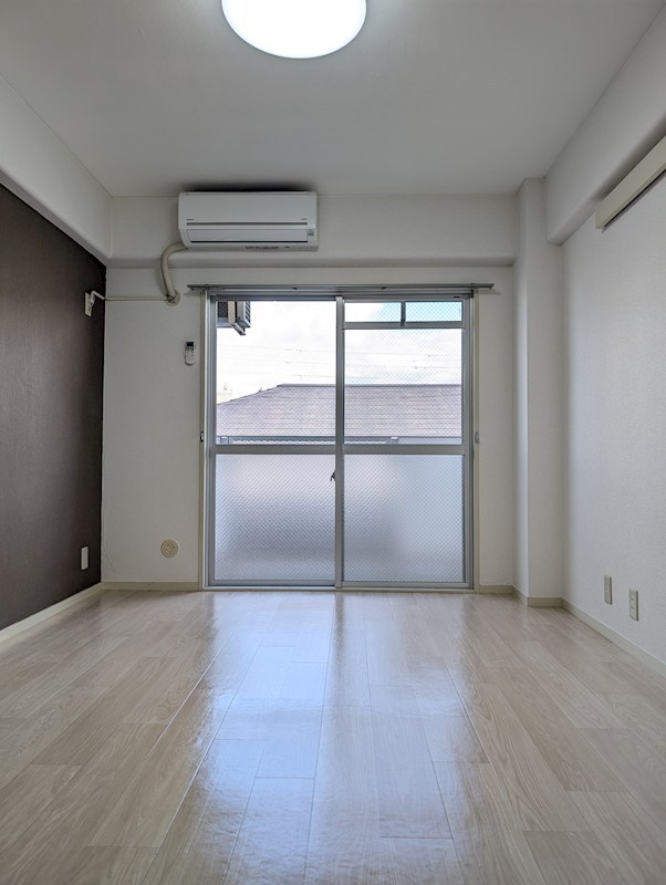 ハイツイーグレット  リビング