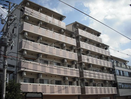 プレジオカーサ 外観