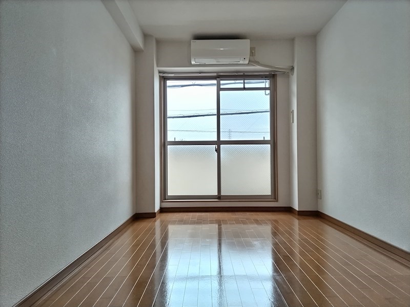 プレジオカーサ リビング