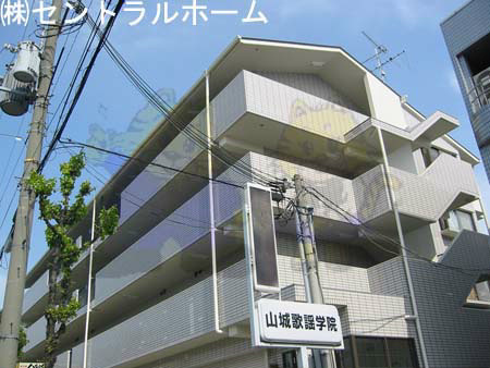 グランドール深井 外観
