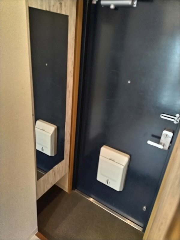 セレソなかもず  玄関