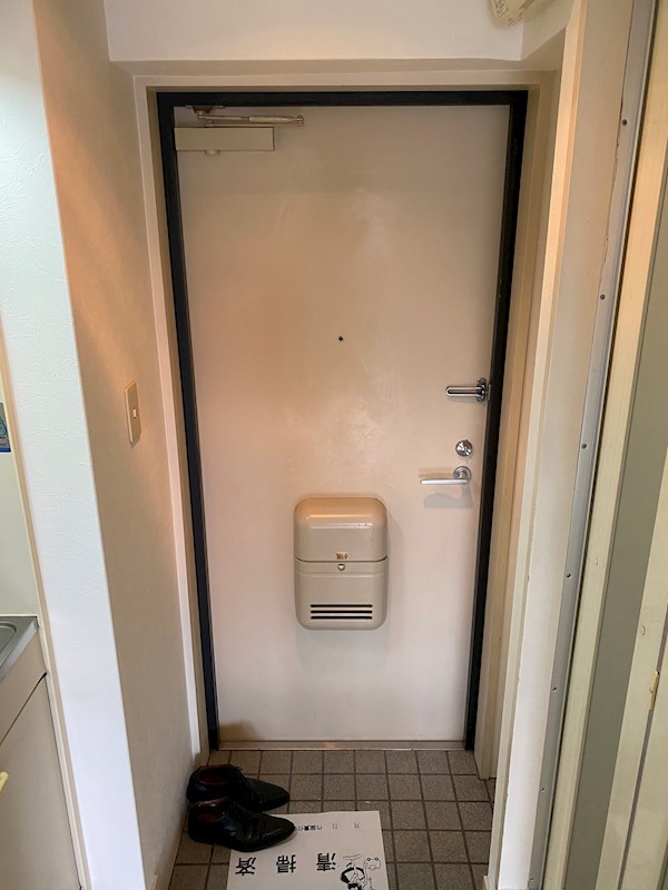 メゾンドール 玄関