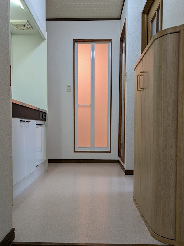 カリエなかもず  玄関