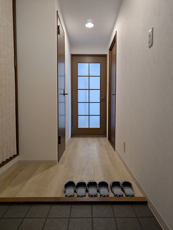 ボザビタン 玄関