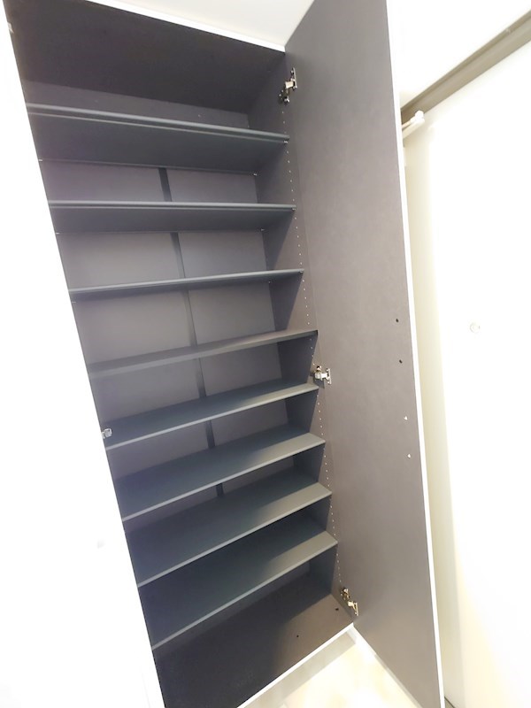 エフイー堺 玄関