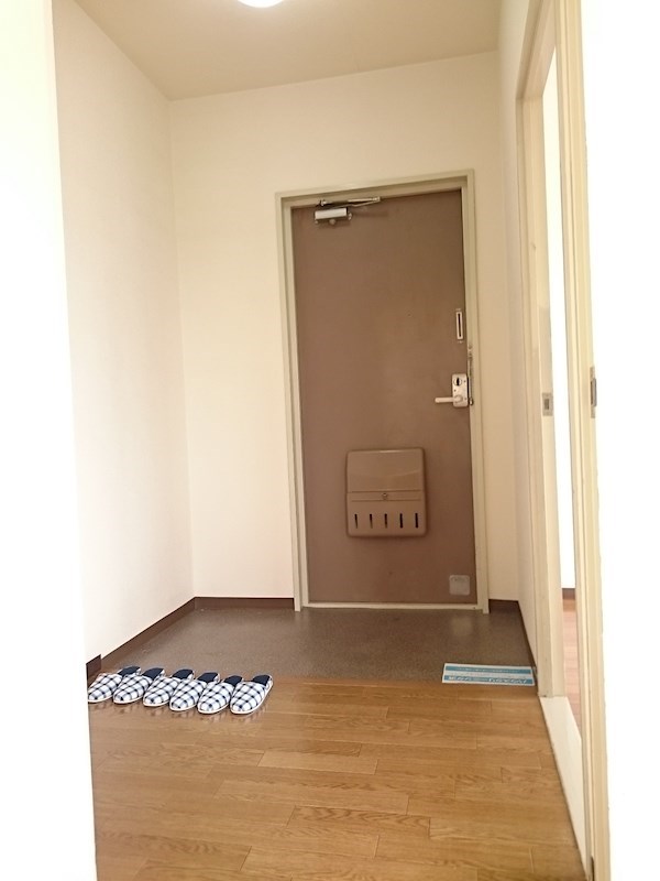 サンモール田中 玄関
