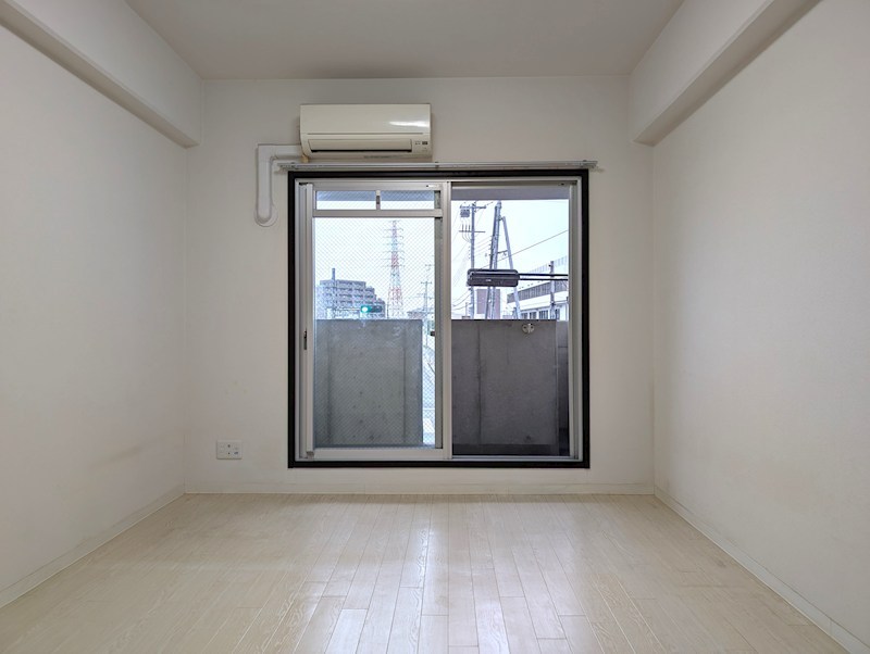 シュライクなかもず リビング