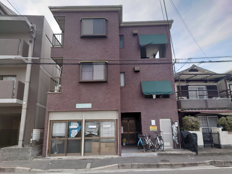 吉岡マンション 外観